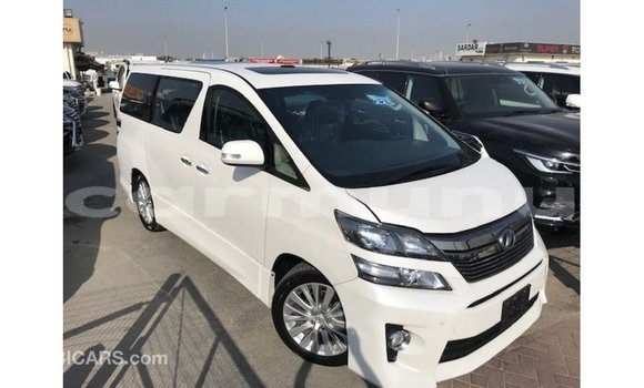 Acheter Import Voiture Toyota Vellfire Blanc à Import - Dubai, Région de la Bouenza Acheter Import Voiture Toyota Vellfire Blanc à Import - Dubai, Région de la Bouenza