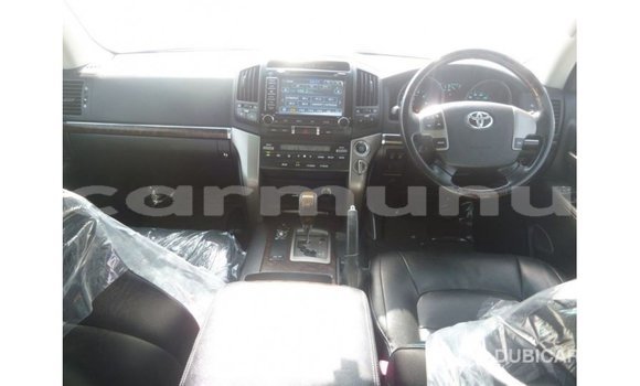 Buy Import Toyota Land Cruiser Black Car in Import - Dubai in Region of Bouenza Buy Import Toyota Land Cruiser Black Car in Import - Dubai in Region of Bouenza