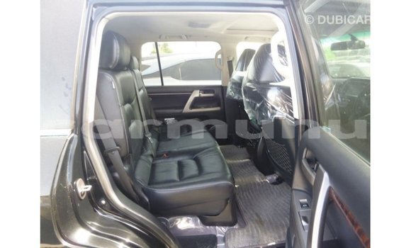 Buy Import Toyota Land Cruiser Black Car in Import - Dubai in Region of Bouenza Buy Import Toyota Land Cruiser Black Car in Import - Dubai in Region of Bouenza