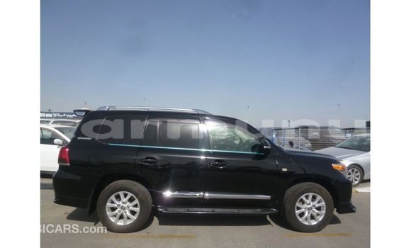 Buy Import Toyota Land Cruiser Black Car in Import - Dubai in Region of Bouenza Buy Import Toyota Land Cruiser Black Car in Import - Dubai in Region of Bouenza