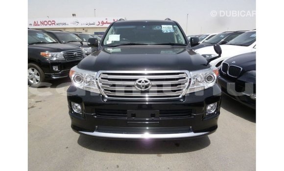 Acheter Import Voiture Toyota Land Cruiser Noir à Import - Dubai, Région de la Bouenza Acheter Import Voiture Toyota Land Cruiser Noir à Import - Dubai, Région de la Bouenza