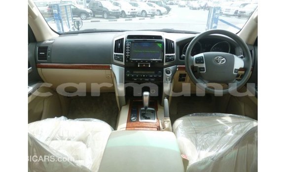Buy Import Toyota Land Cruiser Black Car in Import - Dubai in Region of Bouenza Buy Import Toyota Land Cruiser Black Car in Import - Dubai in Region of Bouenza