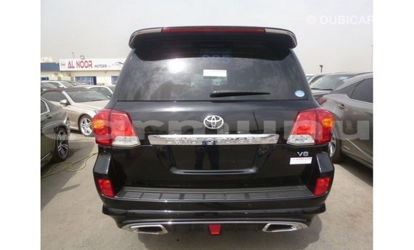 Buy Import Toyota Land Cruiser Black Car in Import - Dubai in Region of Bouenza Buy Import Toyota Land Cruiser Black Car in Import - Dubai in Region of Bouenza