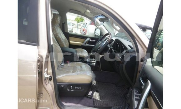 Buy Import Toyota Land Cruiser Other Car in Import - Dubai in Region of Bouenza Buy Import Toyota Land Cruiser Other Car in Import - Dubai in Region of Bouenza
