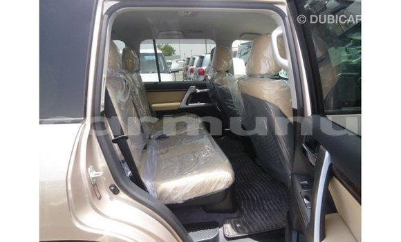 Buy Import Toyota Land Cruiser Other Car in Import - Dubai in Region of Bouenza Buy Import Toyota Land Cruiser Other Car in Import - Dubai in Region of Bouenza