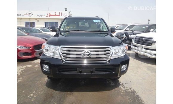 Acheter Import Voiture Toyota Land Cruiser Noir à Import - Dubai, Région de la Bouenza Acheter Import Voiture Toyota Land Cruiser Noir à Import - Dubai, Région de la Bouenza
