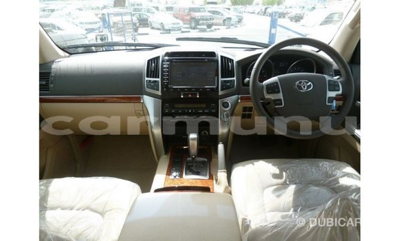 Buy Import Toyota Land Cruiser Black Car in Import - Dubai in Region of Bouenza Buy Import Toyota Land Cruiser Black Car in Import - Dubai in Region of Bouenza