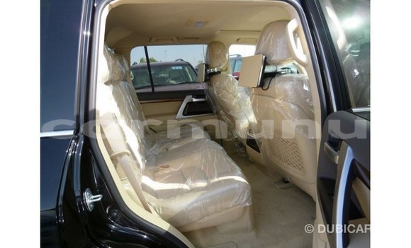 Buy Import Toyota Land Cruiser Black Car in Import - Dubai in Region of Bouenza Buy Import Toyota Land Cruiser Black Car in Import - Dubai in Region of Bouenza