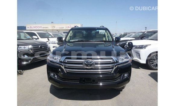 Buy Import Toyota Land Cruiser Black Car in Import - Dubai in Region of Bouenza Buy Import Toyota Land Cruiser Black Car in Import - Dubai in Region of Bouenza