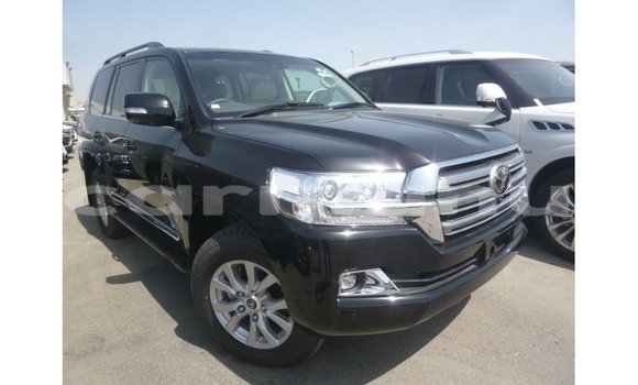Acheter Import Voiture Toyota Land Cruiser Noir à Import - Dubai, Région de la Bouenza Acheter Import Voiture Toyota Land Cruiser Noir à Import - Dubai, Région de la Bouenza