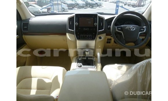 Buy Import Toyota Land Cruiser Other Car in Import - Dubai in Region of Bouenza Buy Import Toyota Land Cruiser Other Car in Import - Dubai in Region of Bouenza