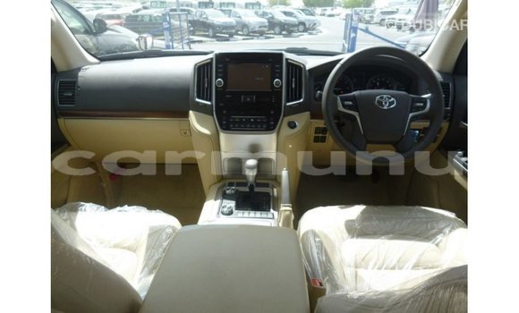 Buy Import Toyota Land Cruiser Other Car in Import - Dubai in Region of Bouenza Buy Import Toyota Land Cruiser Other Car in Import - Dubai in Region of Bouenza