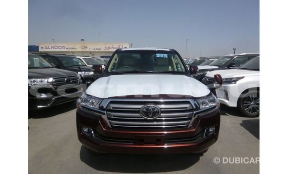 Buy Import Toyota Land Cruiser Other Car in Import - Dubai in Region of Bouenza Buy Import Toyota Land Cruiser Other Car in Import - Dubai in Region of Bouenza