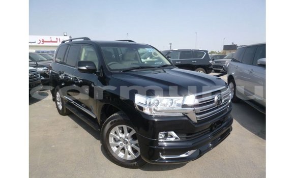 Acheter Import Voiture Toyota Land Cruiser Noir à Import - Dubai, Région de la Bouenza Acheter Import Voiture Toyota Land Cruiser Noir à Import - Dubai, Région de la Bouenza