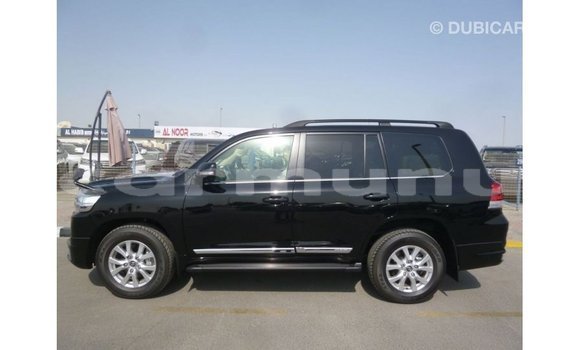 Acheter Import Voiture Toyota Land Cruiser Noir à Import - Dubai, Région de la Bouenza Acheter Import Voiture Toyota Land Cruiser Noir à Import - Dubai, Région de la Bouenza