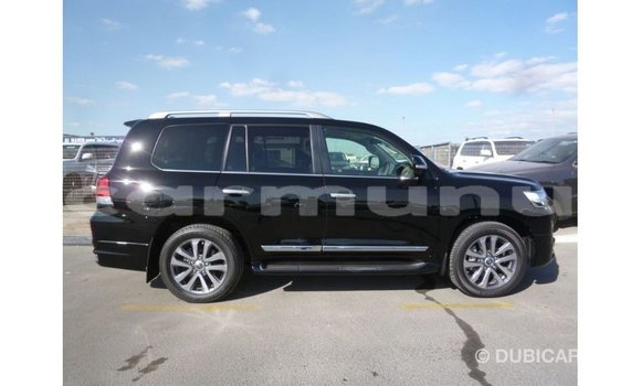 Acheter Import Voiture Toyota Land Cruiser Noir à Import - Dubai, Région de la Bouenza Acheter Import Voiture Toyota Land Cruiser Noir à Import - Dubai, Région de la Bouenza
