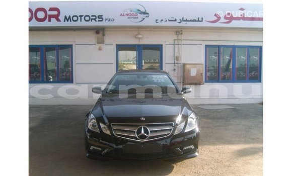 Buy Import Mercedes-Benz 250 Black Car in Import - Dubai in Region of Bouenza Buy Import Mercedes-Benz 250 Black Car in Import - Dubai in Region of Bouenza