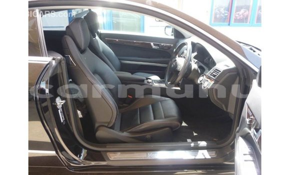 Buy Import Mercedes-Benz 250 Black Car in Import - Dubai in Region of Bouenza Buy Import Mercedes-Benz 250 Black Car in Import - Dubai in Region of Bouenza