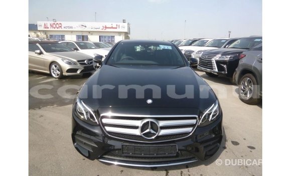 Acheter Import Voiture Mercedes-Benz 190 Noir à Import - Dubai, Région de la Bouenza Acheter Import Voiture Mercedes-Benz 190 Noir à Import - Dubai, Région de la Bouenza
