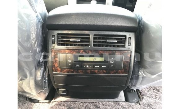 Buy Import Toyota Land Cruiser Other Car in Import - Dubai in Region of Bouenza Buy Import Toyota Land Cruiser Other Car in Import - Dubai in Region of Bouenza