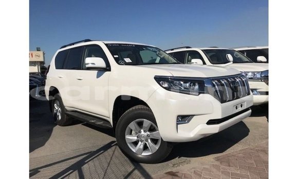 Acheter Import Voiture Toyota Prado Blanc à Import - Dubai, Région de la Bouenza Acheter Import Voiture Toyota Prado Blanc à Import - Dubai, Région de la Bouenza