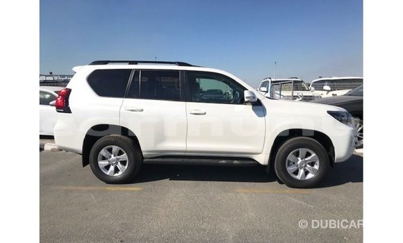 Acheter Import Voiture Toyota Prado Blanc à Import - Dubai, Région de la Bouenza Acheter Import Voiture Toyota Prado Blanc à Import - Dubai, Région de la Bouenza