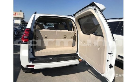 Acheter Import Voiture Toyota Prado Blanc à Import - Dubai, Région de la Bouenza Acheter Import Voiture Toyota Prado Blanc à Import - Dubai, Région de la Bouenza