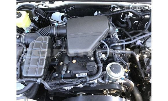 Acheter Import Voiture Toyota Prado Blanc à Import - Dubai, Région de la Bouenza Acheter Import Voiture Toyota Prado Blanc à Import - Dubai, Région de la Bouenza