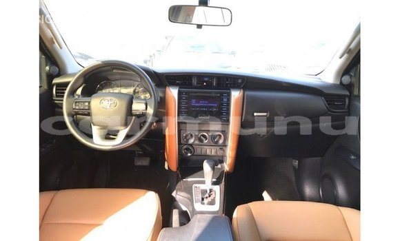 Buy Import Toyota Fortuner Other Car in Import - Dubai in Region of Bouenza Buy Import Toyota Fortuner Other Car in Import - Dubai in Region of Bouenza
