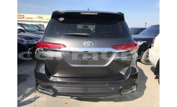 Buy Import Toyota Fortuner Other Car in Import - Dubai in Region of Bouenza Buy Import Toyota Fortuner Other Car in Import - Dubai in Region of Bouenza