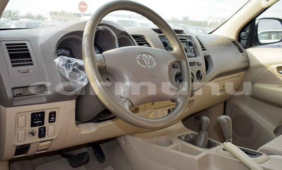 Acheter Import Voiture Toyota Fortuner Blanc à Import - Dubai, Région de la Bouenza Acheter Import Voiture Toyota Fortuner Blanc à Import - Dubai, Région de la Bouenza