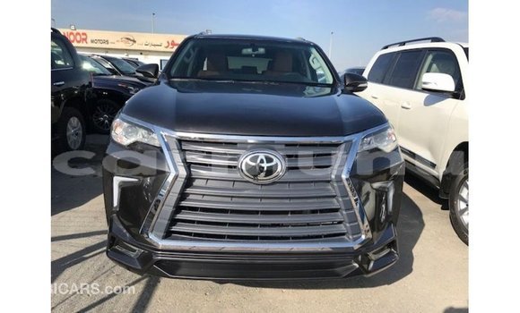 Buy Import Toyota Fortuner Other Car in Import - Dubai in Region of Bouenza Buy Import Toyota Fortuner Other Car in Import - Dubai in Region of Bouenza