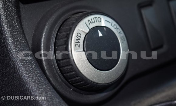 Acheter Import Voiture Renault Duster Blanc à Import - Dubai, Région de la Bouenza Acheter Import Voiture Renault Duster Blanc à Import - Dubai, Région de la Bouenza