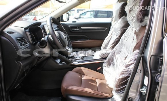 Acheter Import Voiture Renault Koleos Blanc à Import - Dubai, Région de la Bouenza Acheter Import Voiture Renault Koleos Blanc à Import - Dubai, Région de la Bouenza