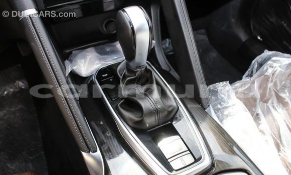 Acheter Import Voiture Renault Koleos Blanc à Import - Dubai, Région de la Bouenza Acheter Import Voiture Renault Koleos Blanc à Import - Dubai, Région de la Bouenza