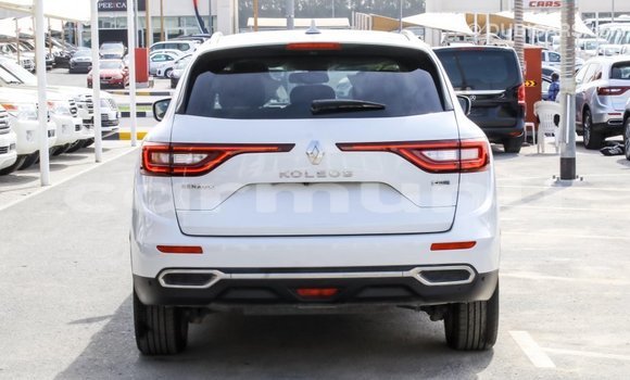 Acheter Import Voiture Renault Koleos Blanc à Import - Dubai, Région de la Bouenza Acheter Import Voiture Renault Koleos Blanc à Import - Dubai, Région de la Bouenza