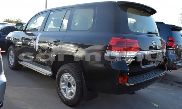 Buy Import Toyota Land Cruiser Black Car in Import - Dubai in Region of Bouenza Buy Import Toyota Land Cruiser Black Car in Import - Dubai in Region of Bouenza