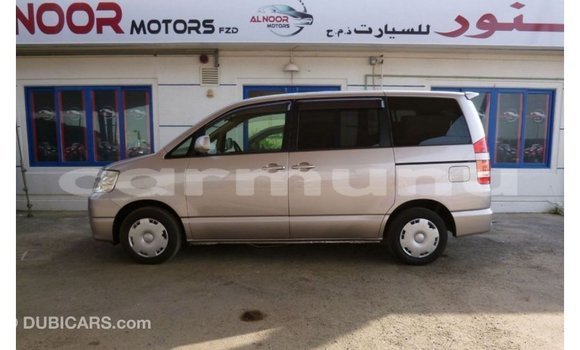 Acheter Import Voiture Toyota Voxy Autre à Import - Dubai, Région de la Bouenza Acheter Import Voiture Toyota Voxy Autre à Import - Dubai, Région de la Bouenza