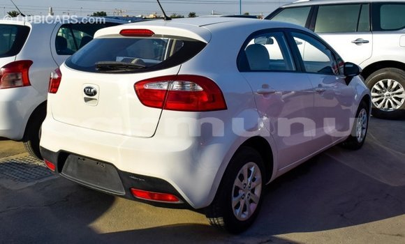 Buy Import Kia Rio White Car in Import - Dubai in Region of Bouenza Buy Import Kia Rio White Car in Import - Dubai in Region of Bouenza
