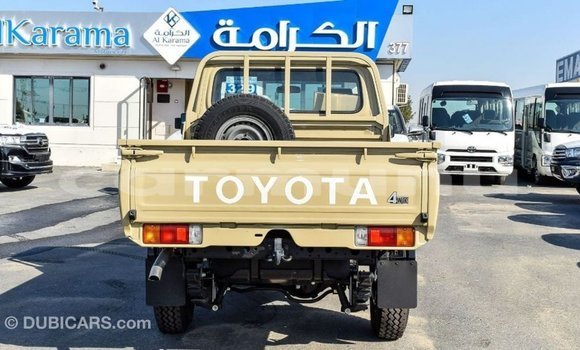 Acheter Import Voiture Toyota Land Cruiser Beige à Import - Dubai, Région de la Bouenza Acheter Import Voiture Toyota Land Cruiser Beige à Import - Dubai, Région de la Bouenza