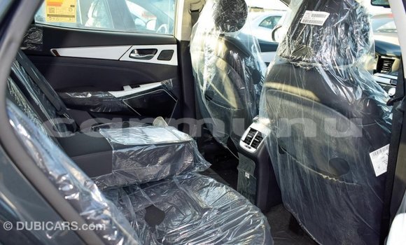 Acheter Import Voiture Kia Cadenza Autre à Import - Dubai, Région de la Bouenza Acheter Import Voiture Kia Cadenza Autre à Import - Dubai, Région de la Bouenza