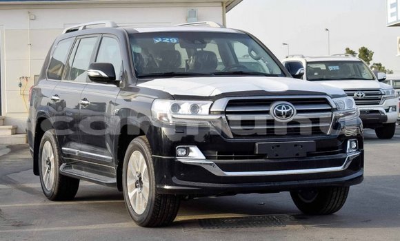 Acheter Import Voiture Toyota Land Cruiser Noir à Import - Dubai, Région de la Bouenza Acheter Import Voiture Toyota Land Cruiser Noir à Import - Dubai, Région de la Bouenza