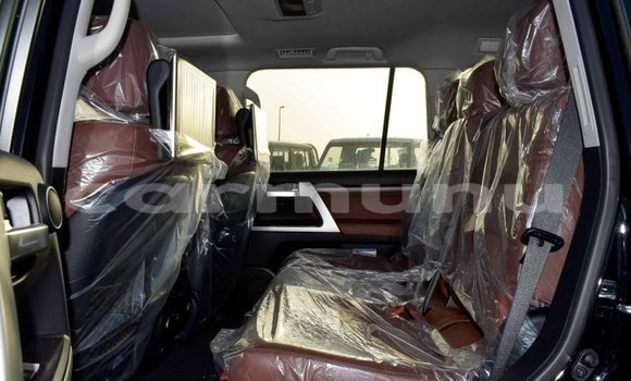 Acheter Import Voiture Toyota Land Cruiser Noir à Import - Dubai, Région de la Bouenza Acheter Import Voiture Toyota Land Cruiser Noir à Import - Dubai, Région de la Bouenza