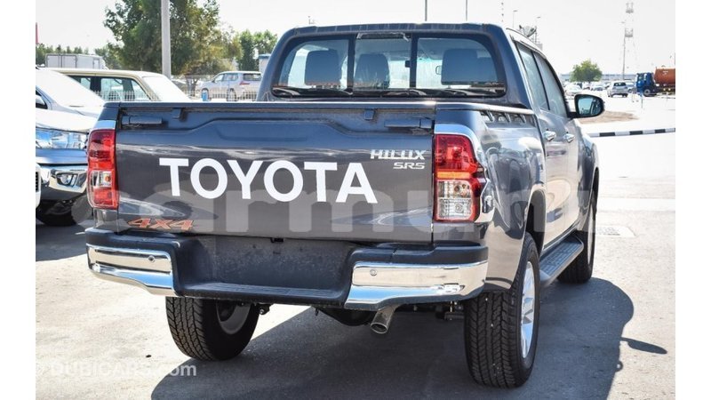 Big with watermark toyota hilux region de la bouenza import dubai 3002