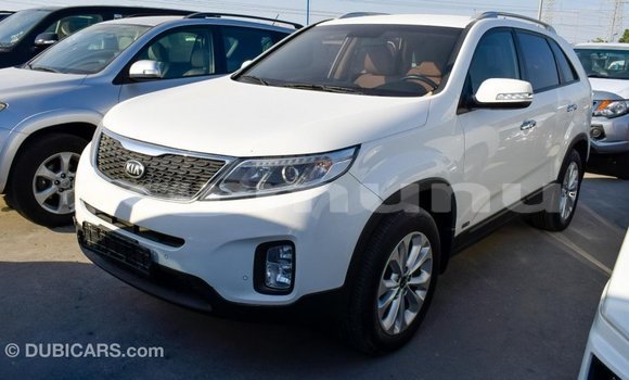 Buy Import Kia Sorento White Car in Import - Dubai in Region of Bouenza Buy Import Kia Sorento White Car in Import - Dubai in Region of Bouenza