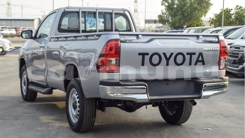 Big with watermark toyota hilux region of bouenza import dubai 3009
