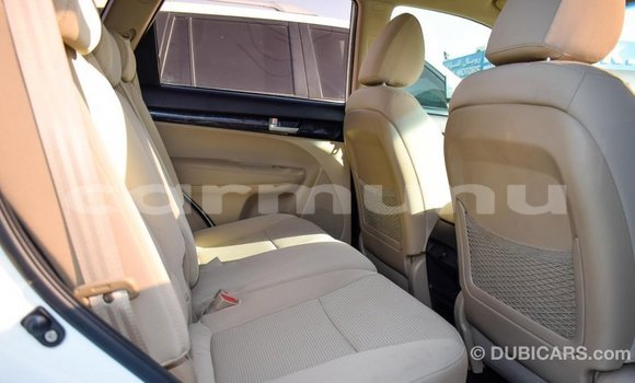 Buy Import Kia Sorento White Car in Import - Dubai in Region of Bouenza Buy Import Kia Sorento White Car in Import - Dubai in Region of Bouenza