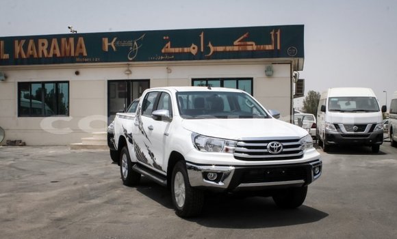 Acheter Import Voiture Toyota Hilux Blanc à Import - Dubai, Région de la Bouenza Acheter Import Voiture Toyota Hilux Blanc à Import - Dubai, Région de la Bouenza
