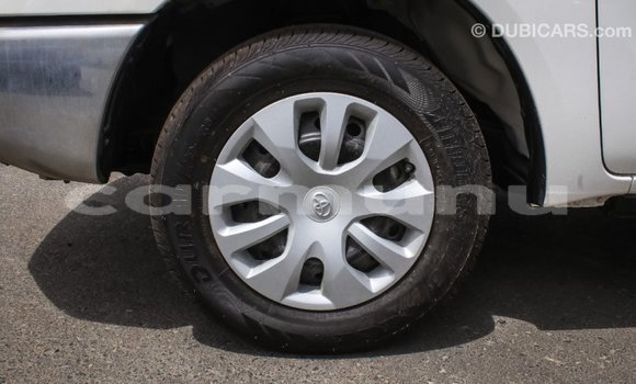 Acheter Import Voiture Toyota Hilux Blanc à Import - Dubai, Région de la Bouenza Acheter Import Voiture Toyota Hilux Blanc à Import - Dubai, Région de la Bouenza