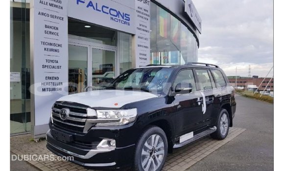 Buy Import Toyota Land Cruiser Black Car in Import - Dubai in Region of Bouenza Buy Import Toyota Land Cruiser Black Car in Import - Dubai in Region of Bouenza